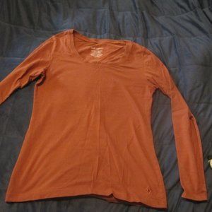 Beautiful organic cotton scoop neck